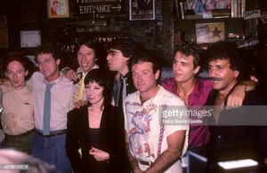 NEW YORK CITY - AUGUST 19:   Actor Joe Piscopo, comedian David Brenner, comedian Richard Belzer, singer Pat Benatar and actor Robin Williams attend HBO's Television Special to Salute the 10th Anniversary of the Catch a Rising Star Comedy Club on August 19, 1982 at Catch a Rising Star (Comedy Club) in New York City. (Photo by Betty Burke Galella/Ron Galella Collection via Getty Images)